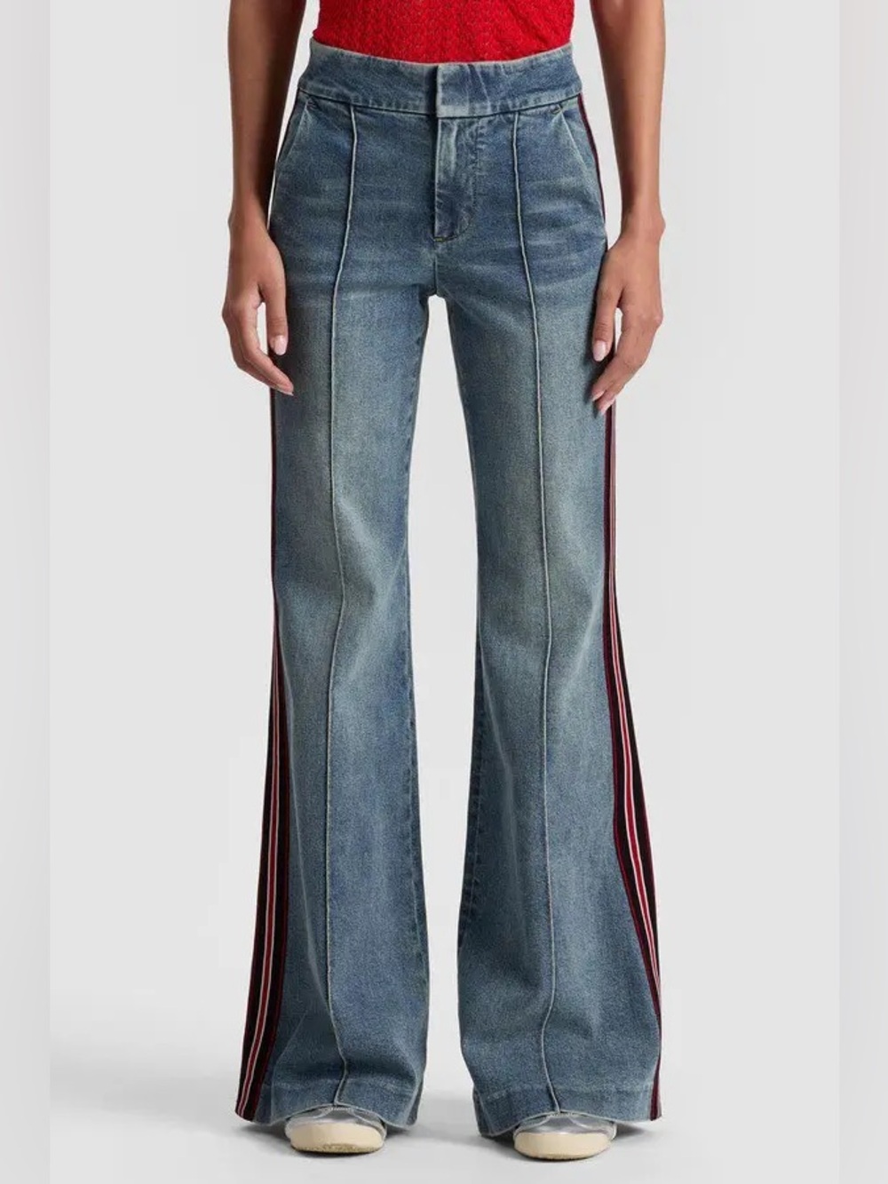Alice + Olivia - Dylan Striped Jeans